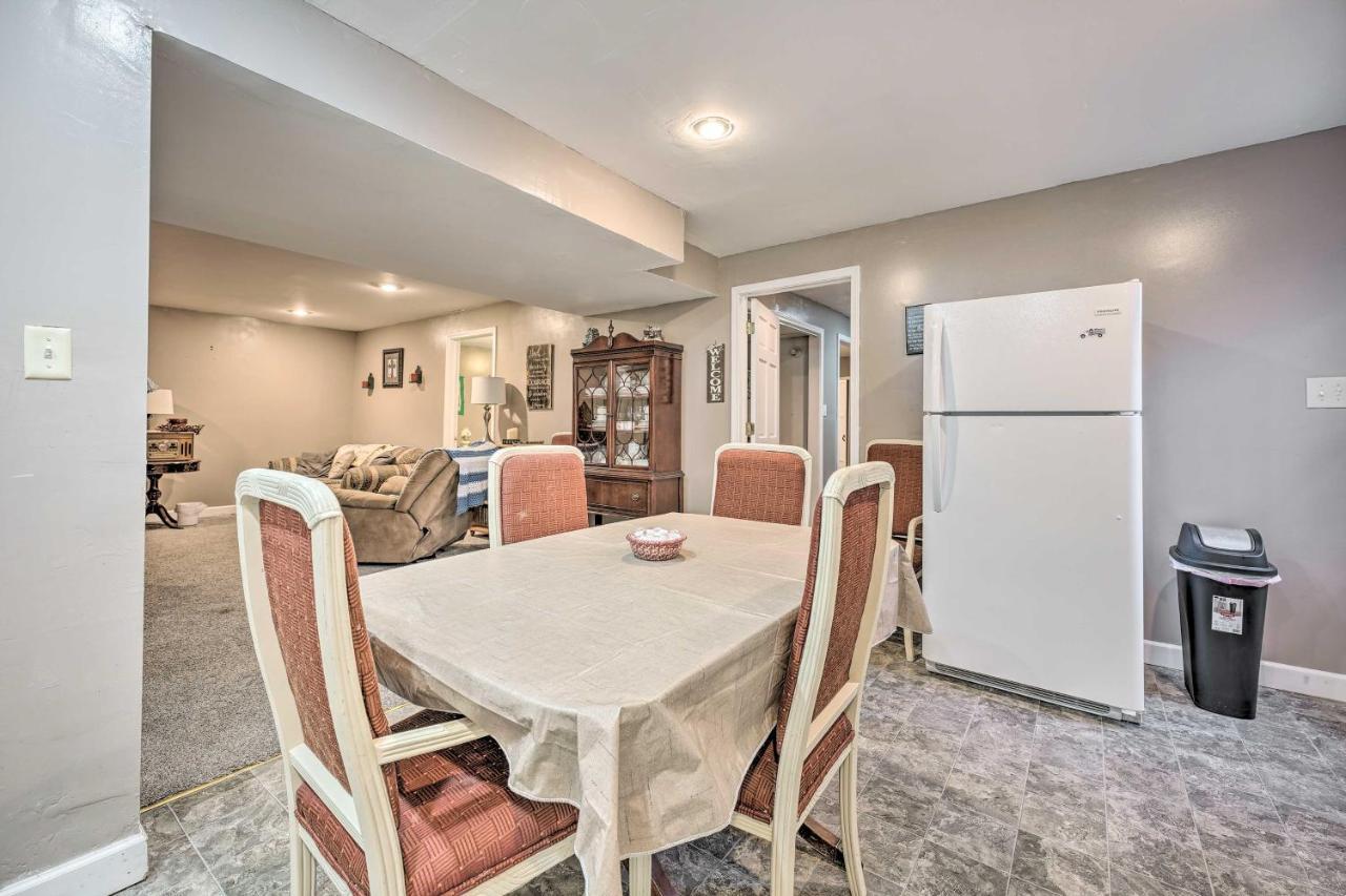 Lovely 3- Bedroom Apartment With Street Parking. Goshen Luaran gambar